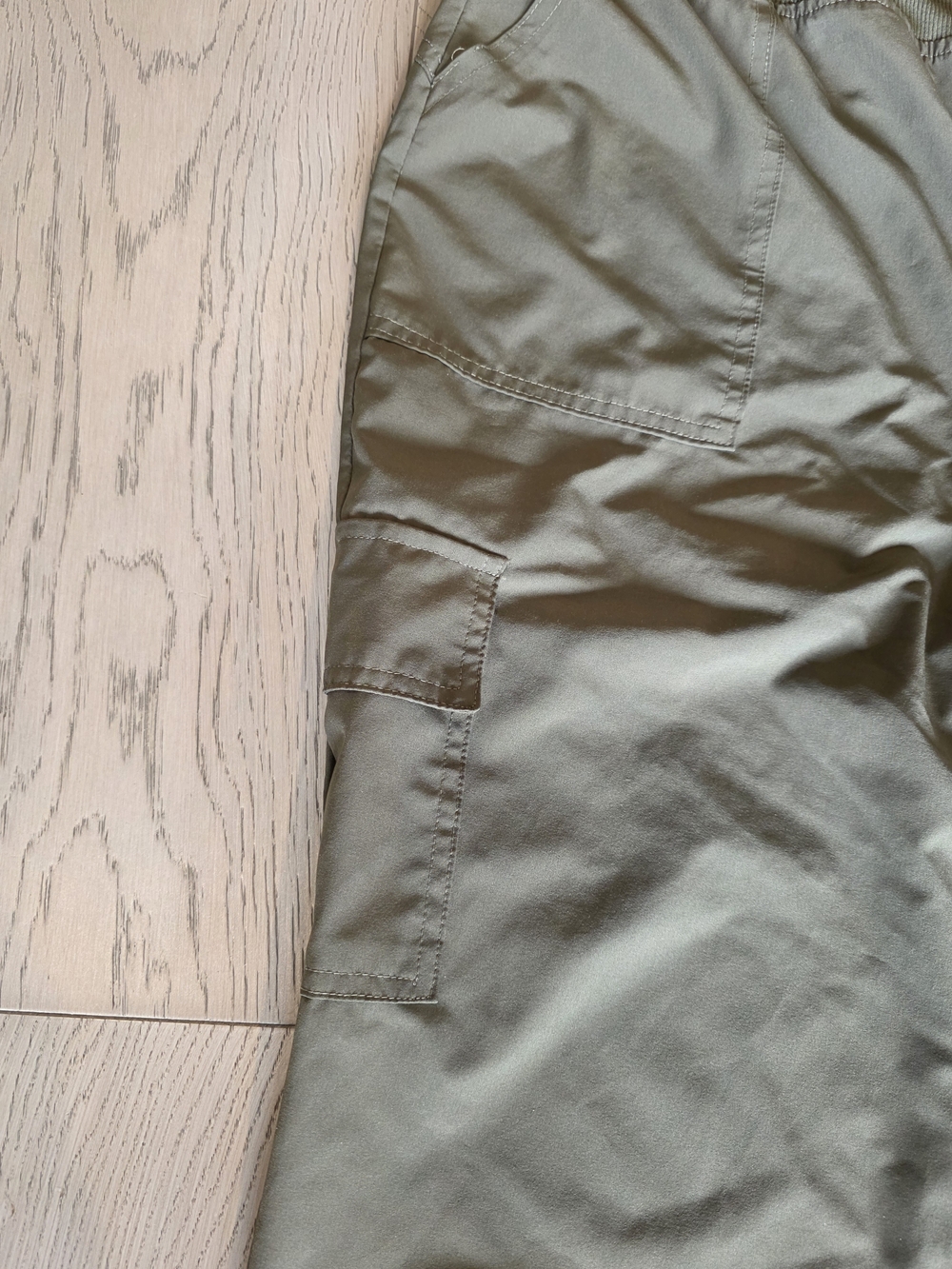 Olive Green Cargo Jogger Pants - Casual Utility Style - Picture 4 of 7